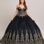 Vestido de XV negro con dorado
