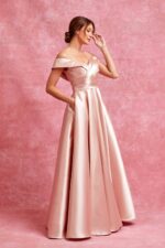 Vestido Rose Gold a los hombros con cruce en escote - Image 4