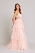 Vestido salmón de tul con pedrería - Image 2