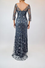 Vestido gris de manga tres cuartos con flores - Image 2