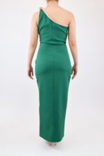 Vestido verde largo corto asimétrico con nudo de cristales en manga - Image 2