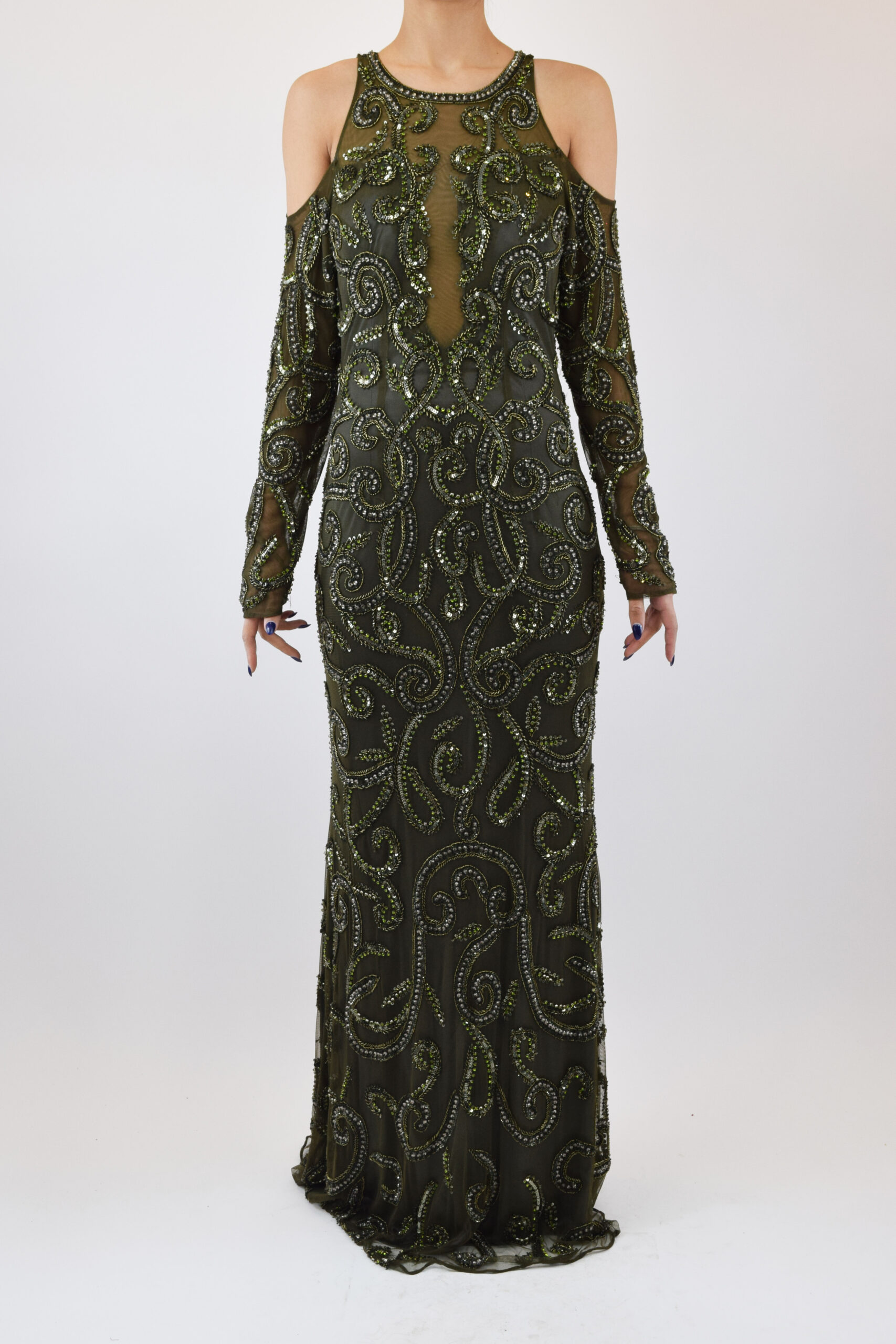 DSC_0788 Vestido verde de pedrería con aberturas en hombros y manga larga - Image 1