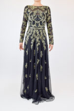 Vestido de manga larga negro con bordado dorado