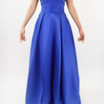 Vestido corte A azul rey con moño en espalda