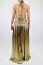 Vestido halter color dorado metálico sin espalda - Image 2